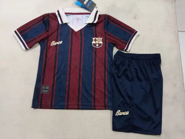 FC Barcelona 125TH RETRO Kit - Kids