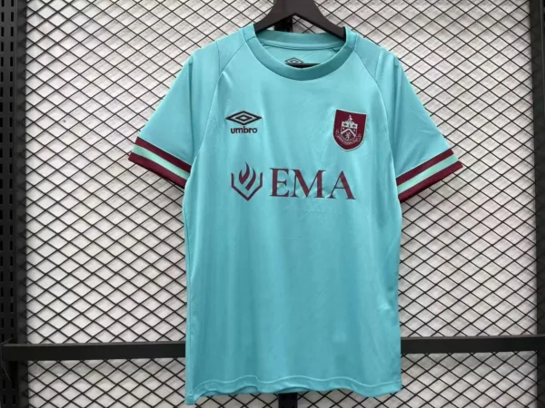 Burnley 22/23 Away Kit – Fan Version