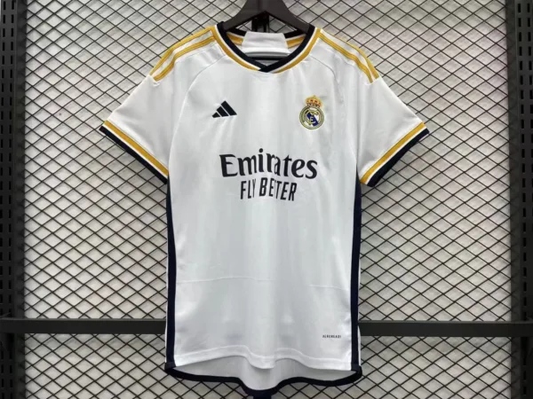 Real Madrid 23/24 Home Kit – Fan version