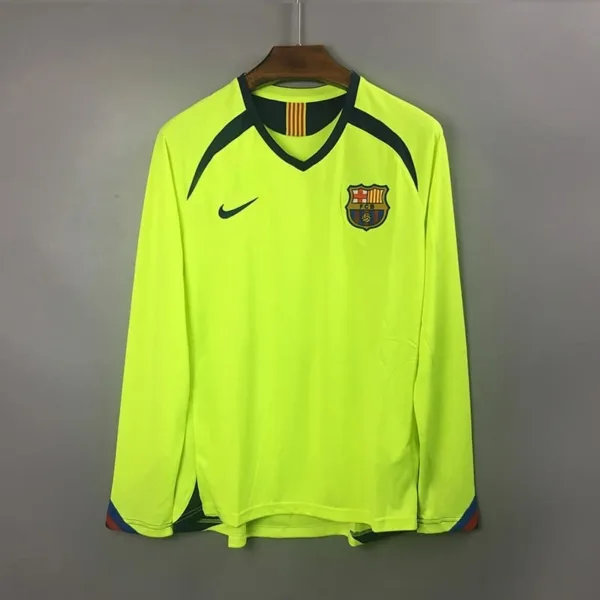 FC Barcelona 2005/2006 Away Kit