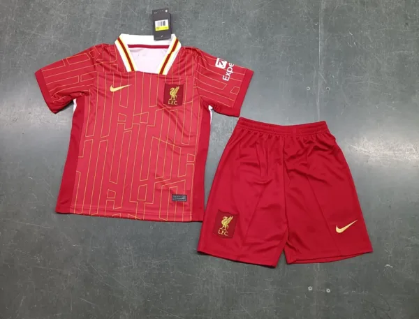 Liverpool 24/25 Home Kit - Kids