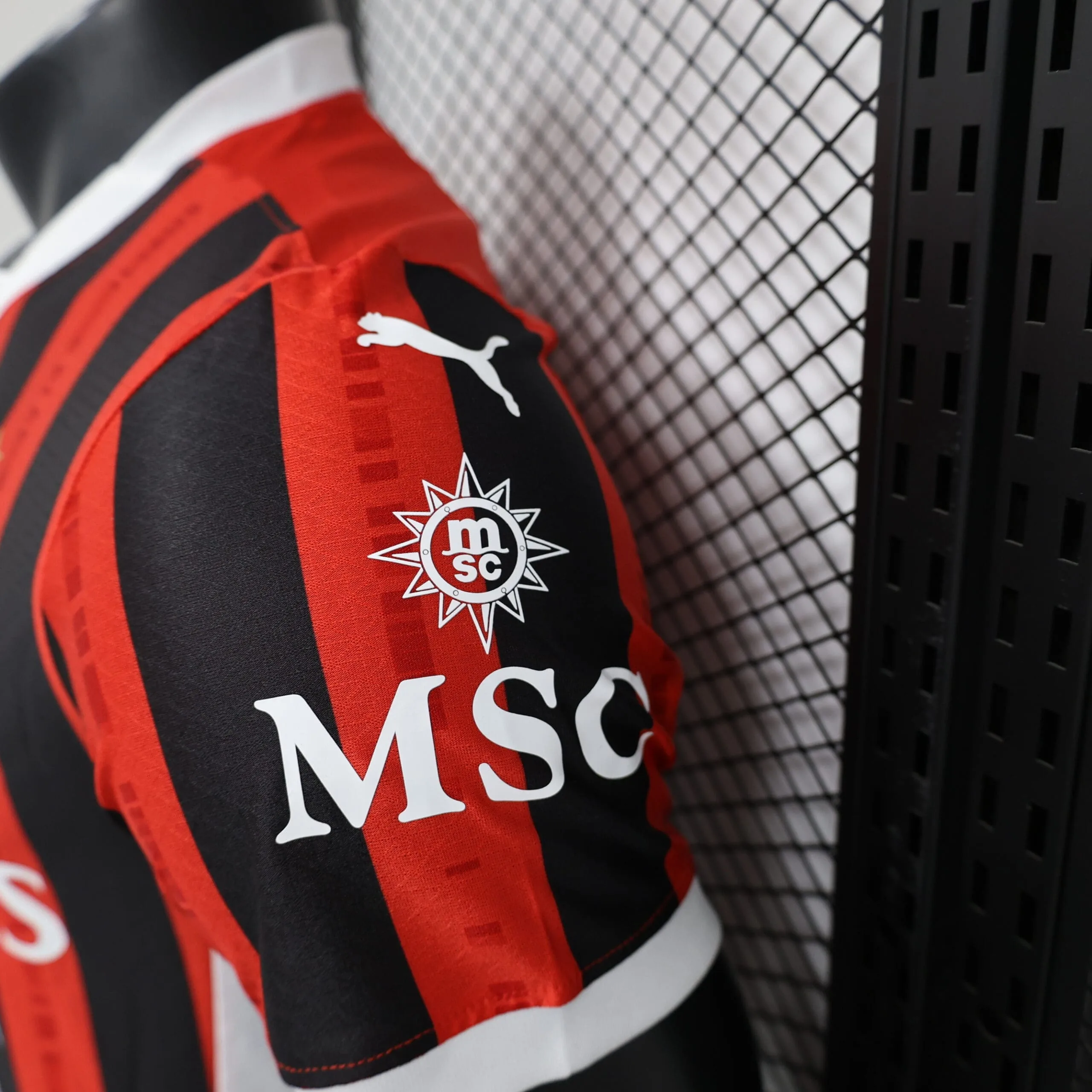 Ac Milan 24/25 Home kit – Player Version - Image 7