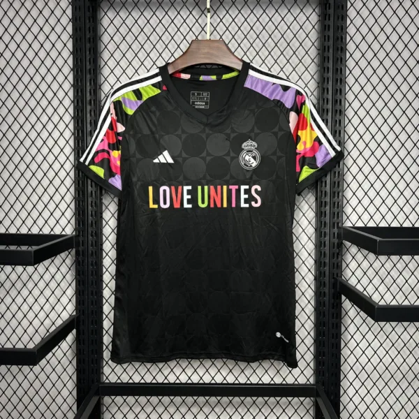 Real Madrid Love Unites 24/25 Pre-Match Training Jersey – Fan Version