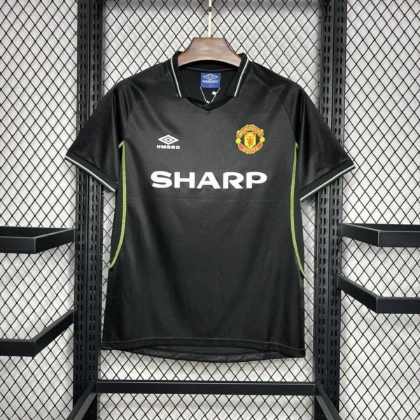 Manchester United 1998/1999 Third Kit