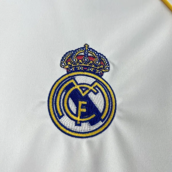 Real Madrid Home Kit 25/26 – Fan version