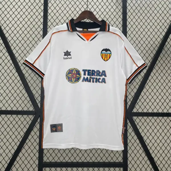 Valencia 1999-00 Home Kit