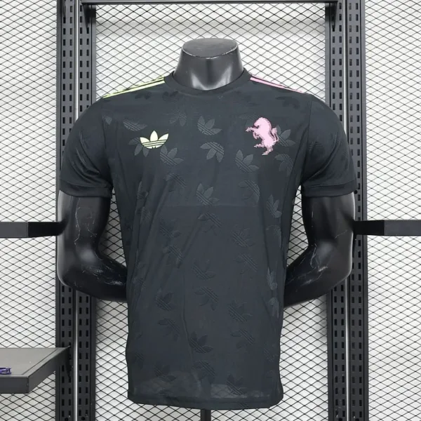 Juventus 2024/25 Black Special Kit