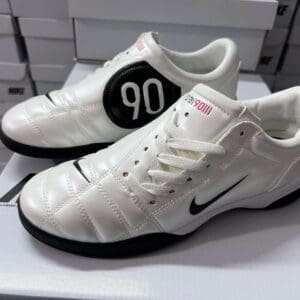 Nike Total 90