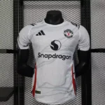 Manchester United White and Black Kit