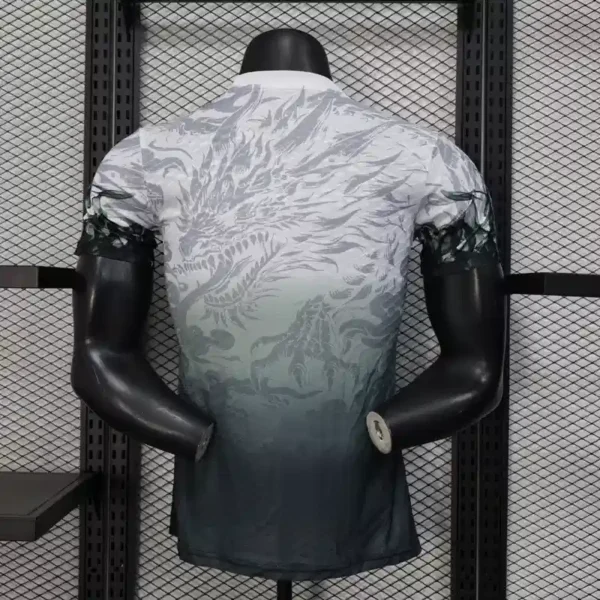 Real Madrid 25/26 Black Dragon Kit – Player version