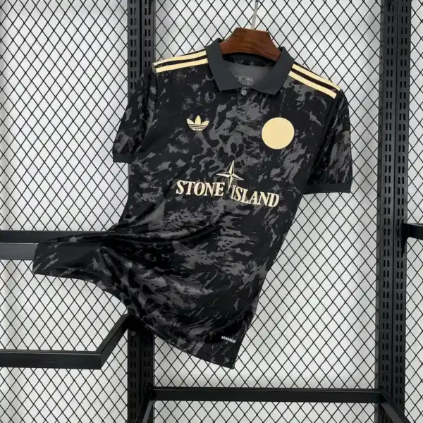Ajax 25/26 Stone Island Kit Fan Version