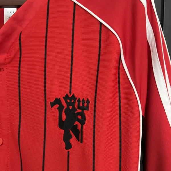 Manchester united kit