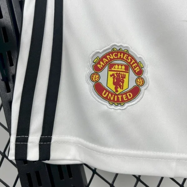 Manchester United 2025/26 Home Shirt – Fan Version