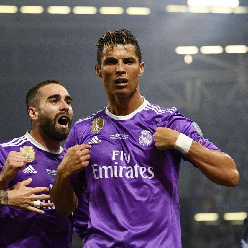 ronaldo purple kit