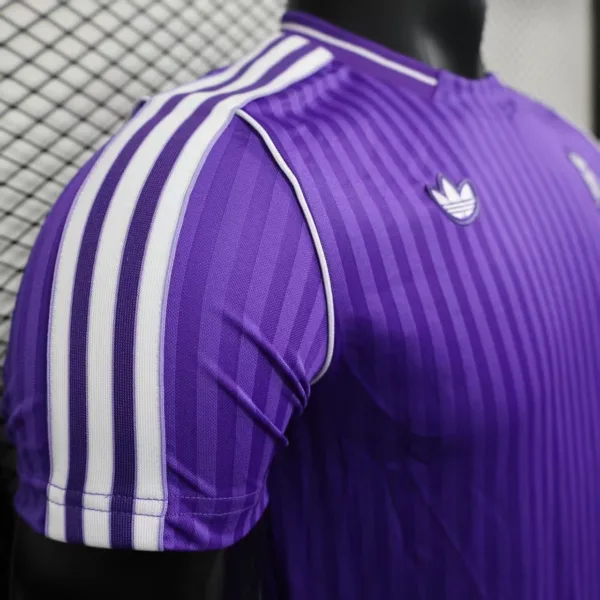 Real Madrid Retro Style Kit