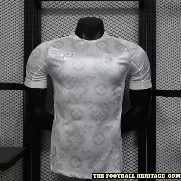 Real Madrid LV Kit