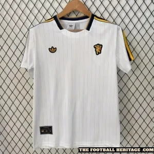 Manchester United White Terrace Icons Kit