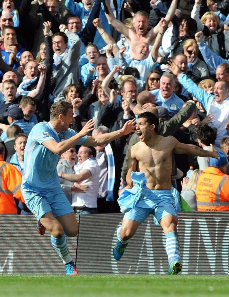 Manchester City 2011/2012 Home Kit