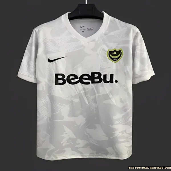 Portsmouth 25/26 Goalkeeper Kit