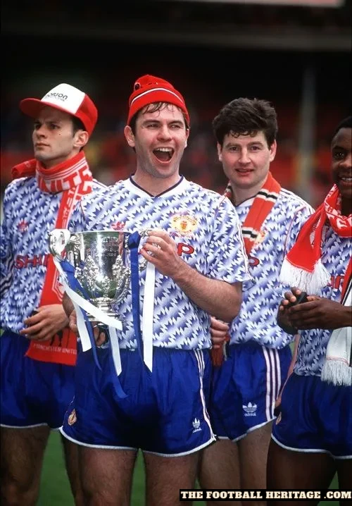 Manchester united 1990-1992 Away Kit