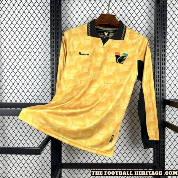 Venezia F.C 25/26 Goalkeeper Kit Long Sleeves