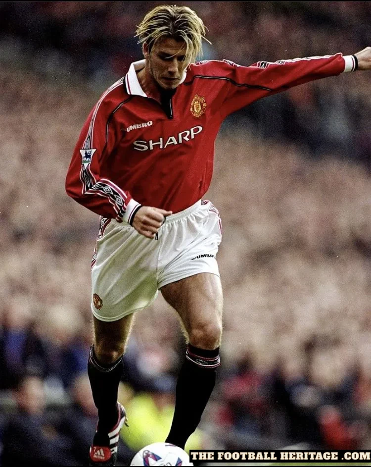 Manchester united 1992/94 Home Kit