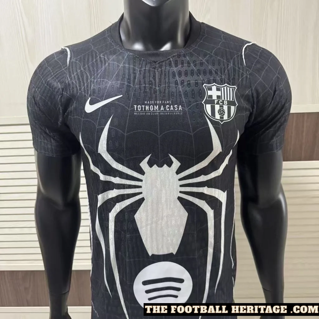 FC Barcelona x Black Spider Man Kit – Player version - Image 3