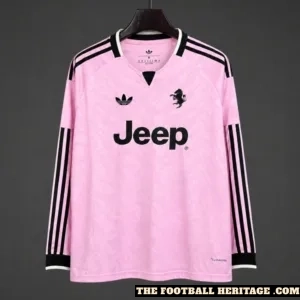 Juventus Pink Kit