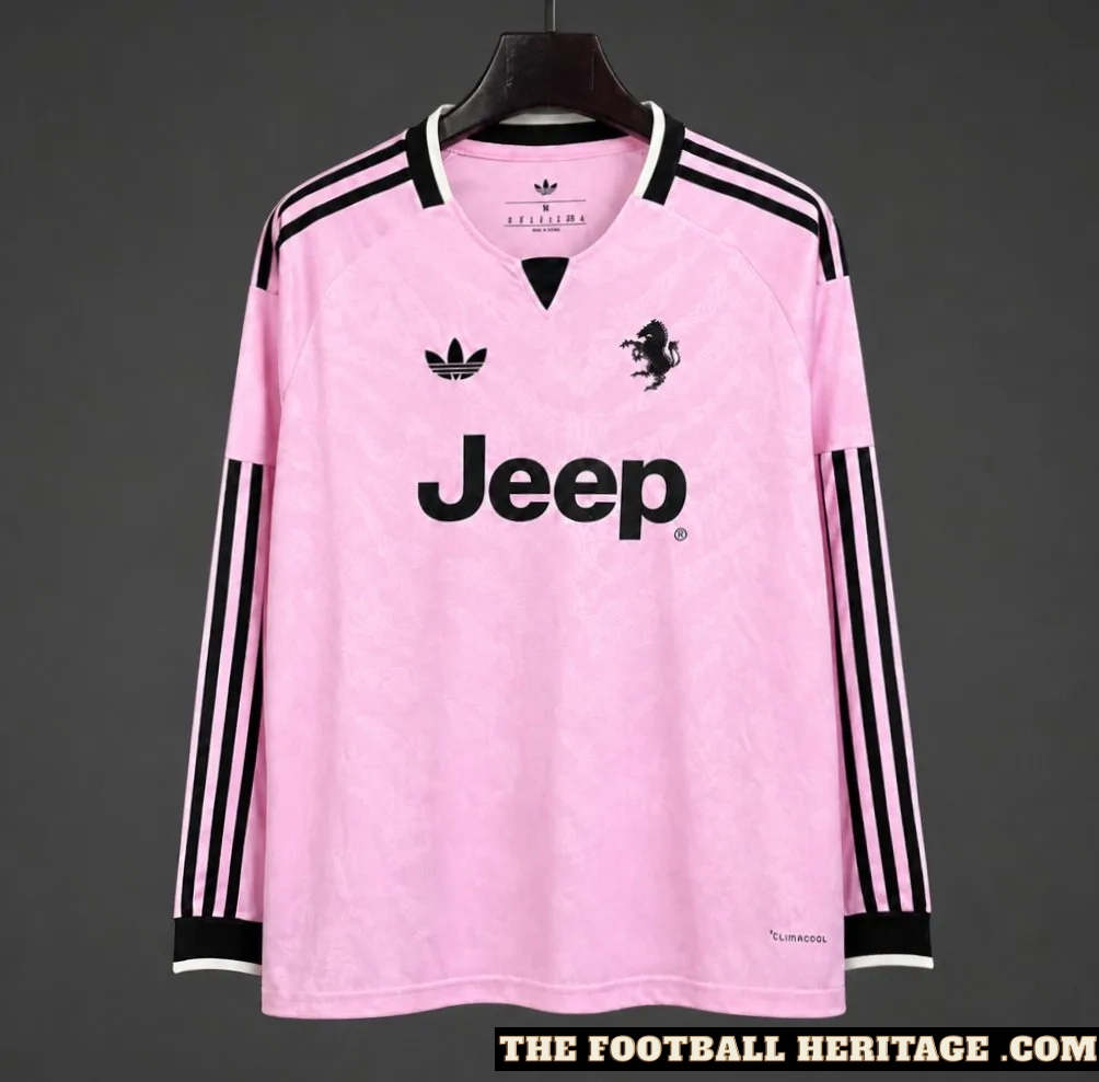 Juventus Pink Kit