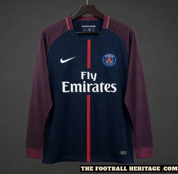 17/18 PSG Home Long Sleeve Kit