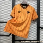 Retro 1985-86 Wolves Home Kit