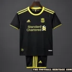 Retro 2010/11 Kids Liverpool Away Kit
