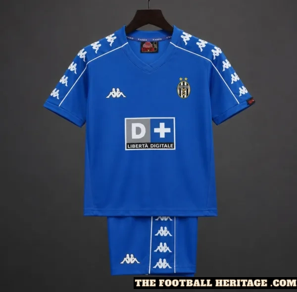 Retro Kids 99/00 Juventus Away