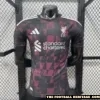 IiverpooI 26/27 Third Kit